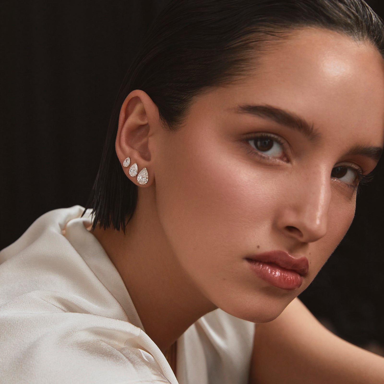 Bardot Solitaire (Pear)