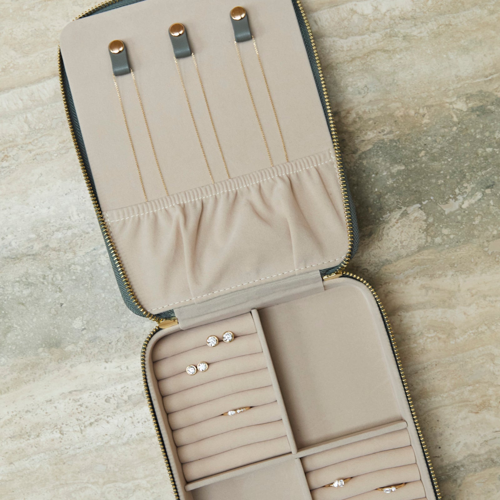 Elegant Jewelry Organizer